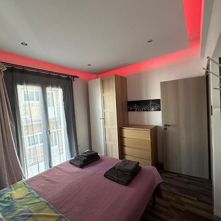 Apartment Center Piraeus Location Kastella Passalimani Port Экстерьер фото