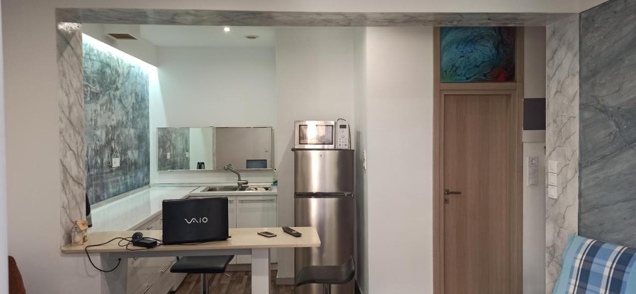 Apartment Center Piraeus Location Kastella Passalimani Port Экстерьер фото