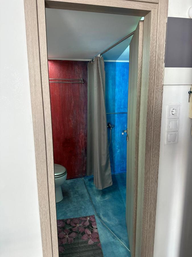 Apartment Center Piraeus Location Kastella Passalimani Port Экстерьер фото