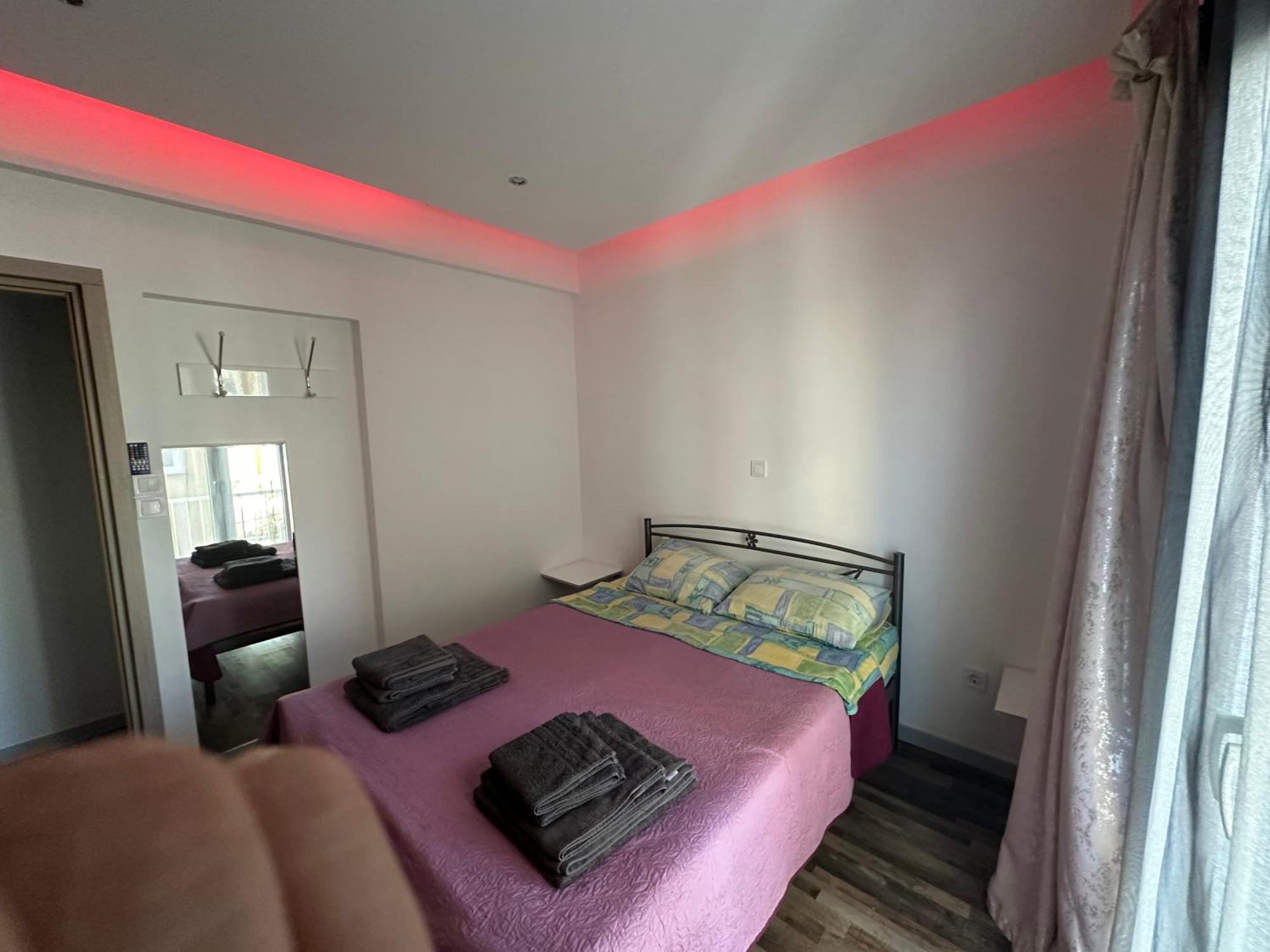 Apartment Center Piraeus Location Kastella Passalimani Port Экстерьер фото